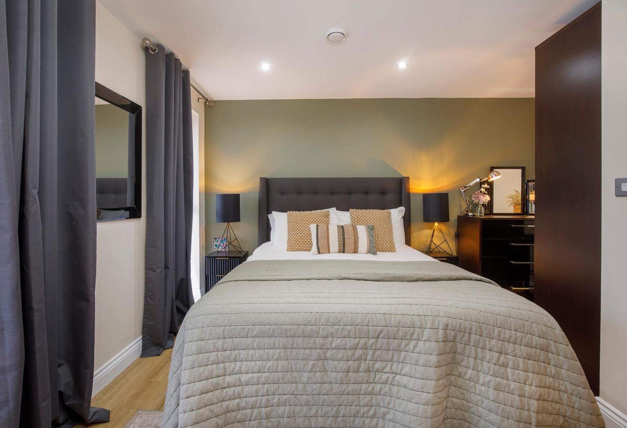 Aspire Apartments Йорк Экстерьер фото